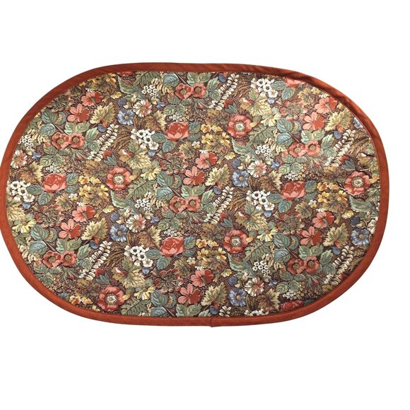 Set Of four oval Quilted Placemats one round Floral fall autumn Thanksgiving - Picture 2 of 8
